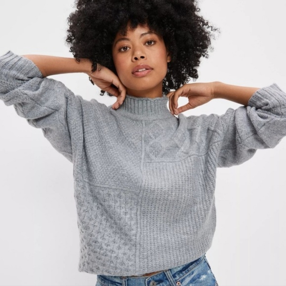 AE Mixed Stitch Gray Mock Neck Patchwork Chunky Cable Knit Sweater Womens XS
